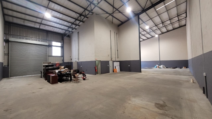 To Let commercial Property for Rent in Stikland Western Cape